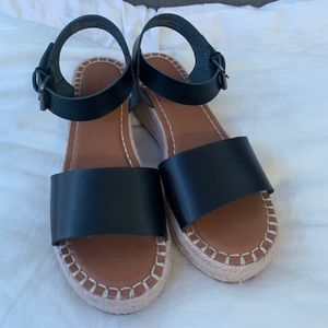 Wedge strap on sandals